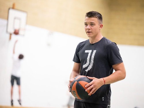 Sportprogram az IH London nyári táborában